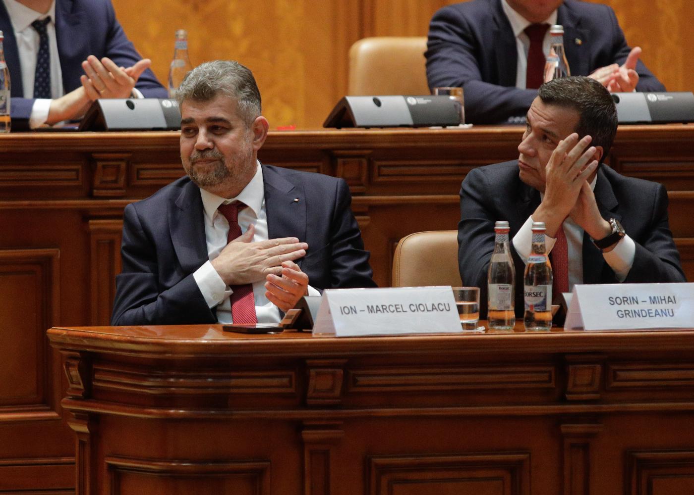 Legea amnistiei evazioniștilor. Ciolacu îi dă exemplu pe Messi și Shakira. „Dacă de la parchet îmi spun că nu este bine, eu modific legea”