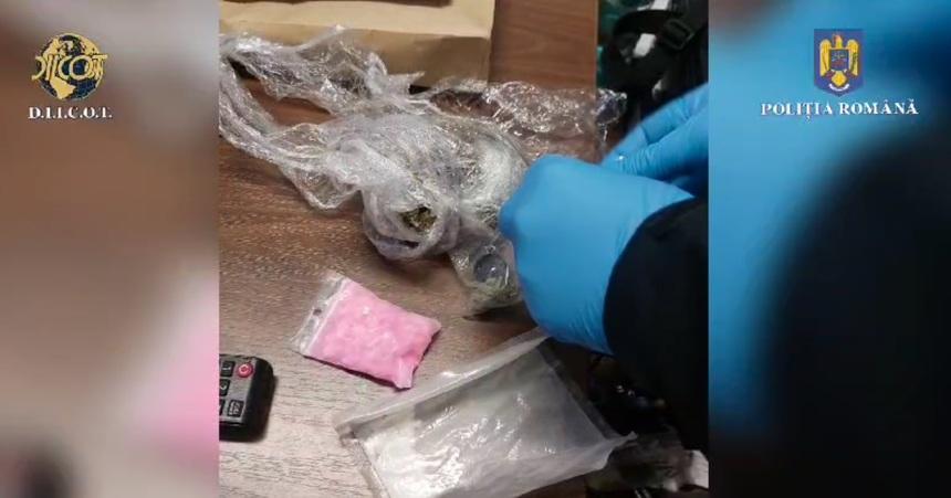 Tânăr de 25 de ani, prins în Brașov cu „farmacia” în mașină, după ce luna trecută a fost prins tot drogat și a rămas fără permis