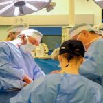 Pacientă cu cancer peritoneal salvată de medicii de la MedLife Sibiu printr-o metodă revoluționară de tratament – citoreducția tumorală și HIPEC
