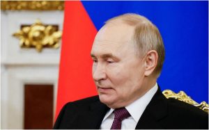 Rusia avertizează Franța și Marea Britanie. Desfăşurarea unor trupe de menţinere a păcii în Ucraina va fi un „conflict armat direct”