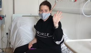 Coşmarul unei mame din UK: a pierdut o sarcină avansată după ce medicii au ignorat semnele unei complicații fatale. I-au zis „să nu fie dramatică”