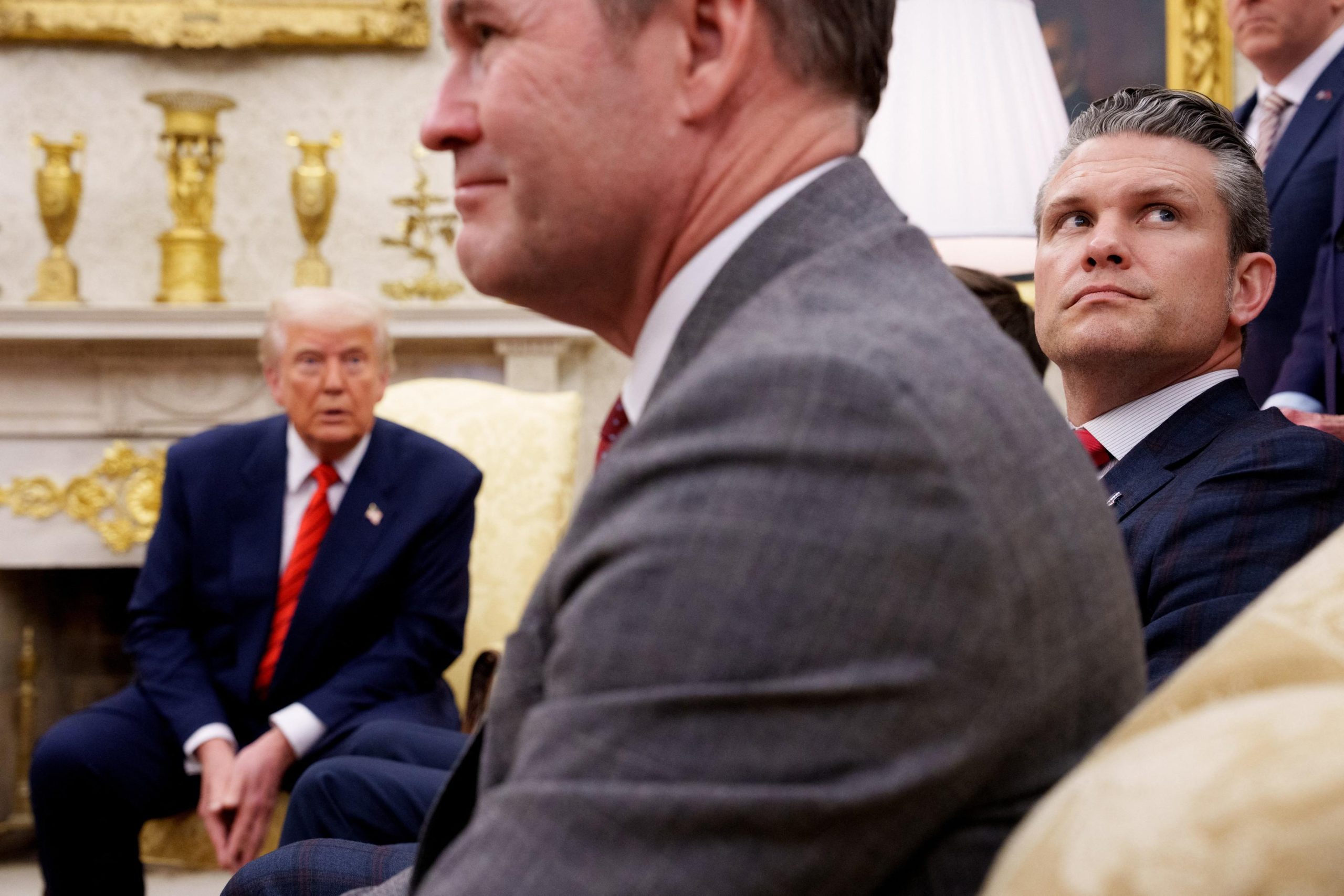 Dovada că Mike Waltz l-a adăugat pe jurnalistul Jeffrey Goldberg în grupul privat de pe Signal. Oamenii lui Trump l-au acuzat că minte