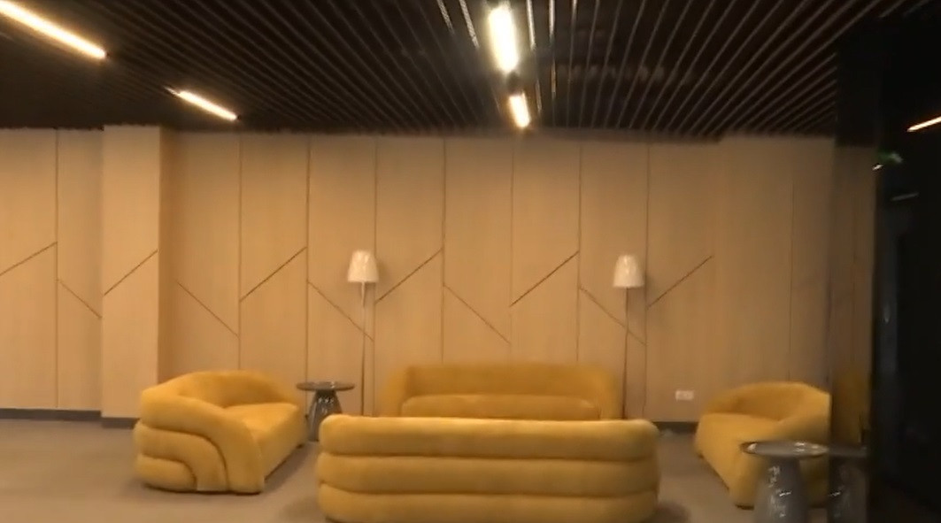 Cum arată căminul de lux construit în Braşov. Elevii au cantină, săli de relaxare şi un design modern: „Ieşi din cămin şi eşti la şcoală”