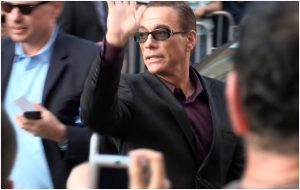 Van Damme, prima reacție după ce a fost acuzat că a întreţinut relaţii sexuale cu românce traficate: „Absurde şi nefondate”
