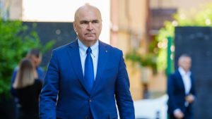 Ilie Bolojan, despre planul lui Simion de a concedia 500.000 de bugetari: „Nu ştiu pe ce se bazează când dă o astfel de cifră”