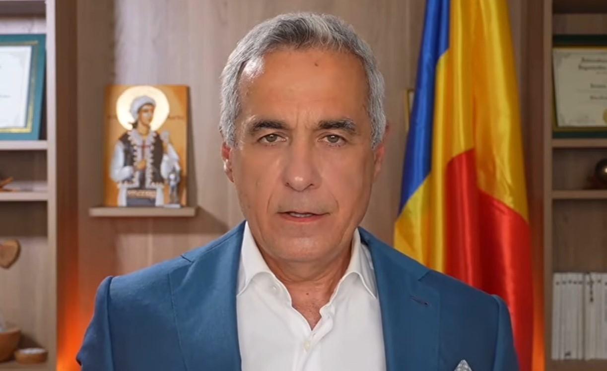 Călin Georgescu revine cu un nou mesaj video, al doilea în ultimele două zile: „Sistemul și ciocoii au rămas fără timp”