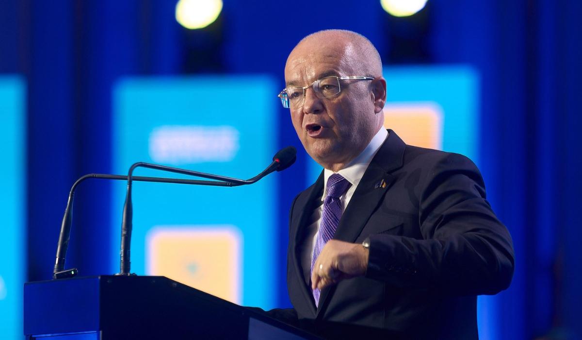 Emil Boc: S-avem grijă ce facem la alegeri, să nu pierdem banii europeni, Să nu mă trimiteţi la Putin să-mi dea, că nu mă duc