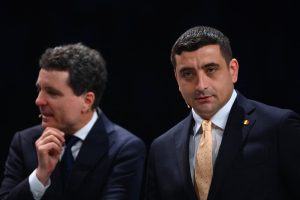 ANALIZĂ. Cum s-au poziţionat George Simion şi Nicuşor Dan pe marile teme din campania electorală: politică externă, taxare şi justiţie