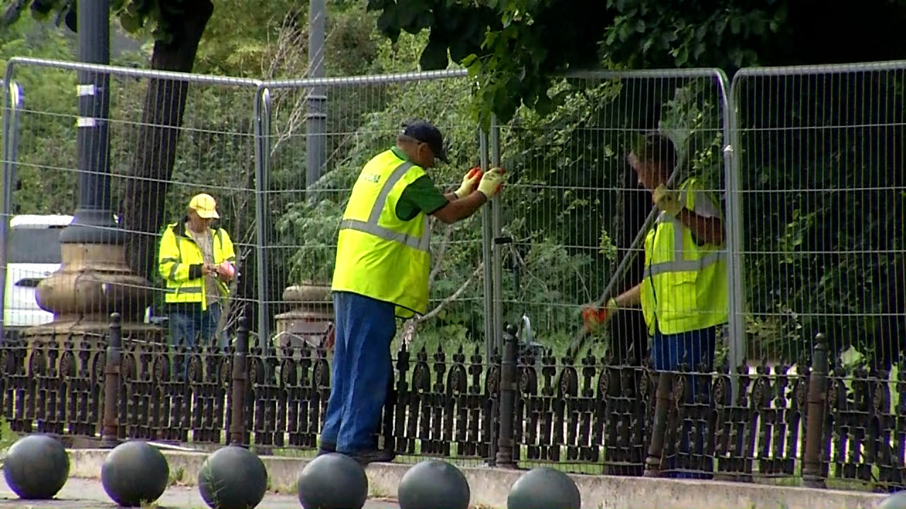 Primele „surprize” la începerea lucrărilor pentru refacerea planşeului Unirii