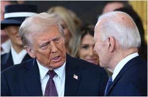 Trump susține teoria că Biden a murit în 2020 și a fost înlocuit de clone „fără suflet şi fără minte”
