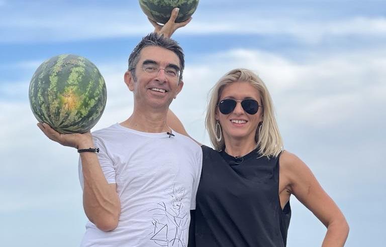 Oana Paraschiv, Găinușă, Paula Chirilă și Mane Voicu intră în hora „Poftiți pe la noi: Poftiți la întrecere”