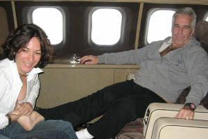 Jeffrey Epstein nu a avut o „listă de clienți” şi s-a sinucis. FBI şi DOJ contrazic teoriile conspirației