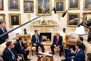 Trei motive pentru care Trump a ales să joace dur cu Putin: Cât de departe e dispus să meargă