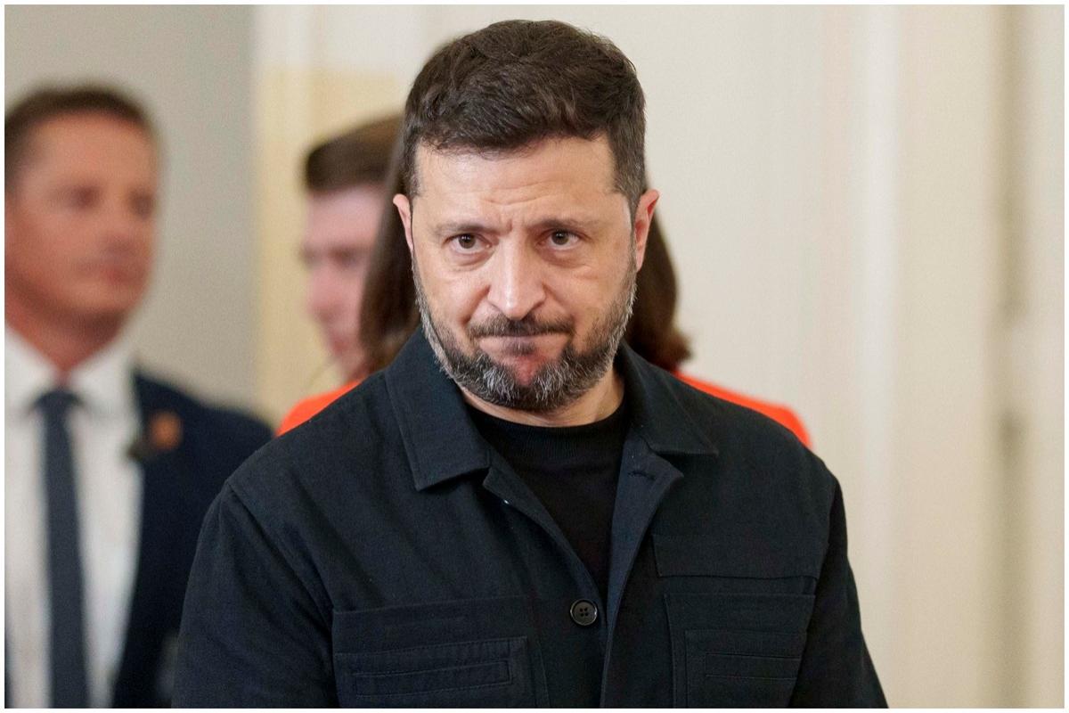 Prima reacție a lui Zelenski, după prostele iscate de anularea independenţei agenţiilor anticorupţie
