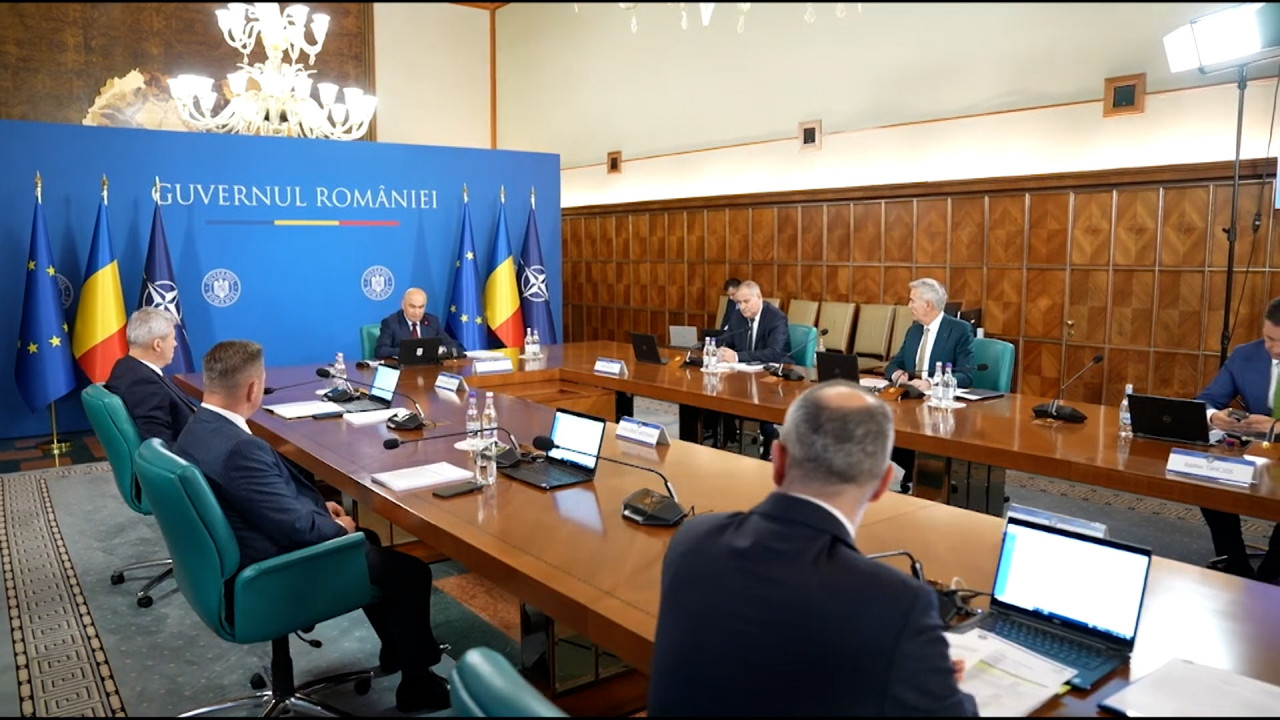 Tensiuni în coaliţie, după ce s-au terminat banii din „Anghel Saligny”. Primarii cer bani de la alte ministere