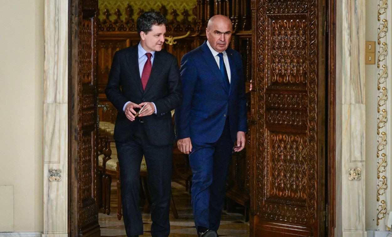 SURSE: Bolojan i-a spus lui Nicuşor Dan că România va ajunge la „junk” dacă nu creşte TVA