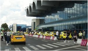 Taximetristul care l-a refuzat pe Cioloş, apărat de colegi. „Nu a greşit cu nimic”