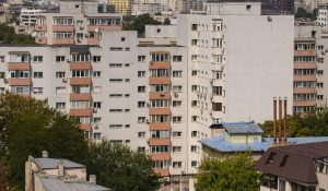 Avarie majoră în Capitală. Peste 4.000 de blocuri din sectoarele 2, 3 şi 4, fără apă caldă de duminică