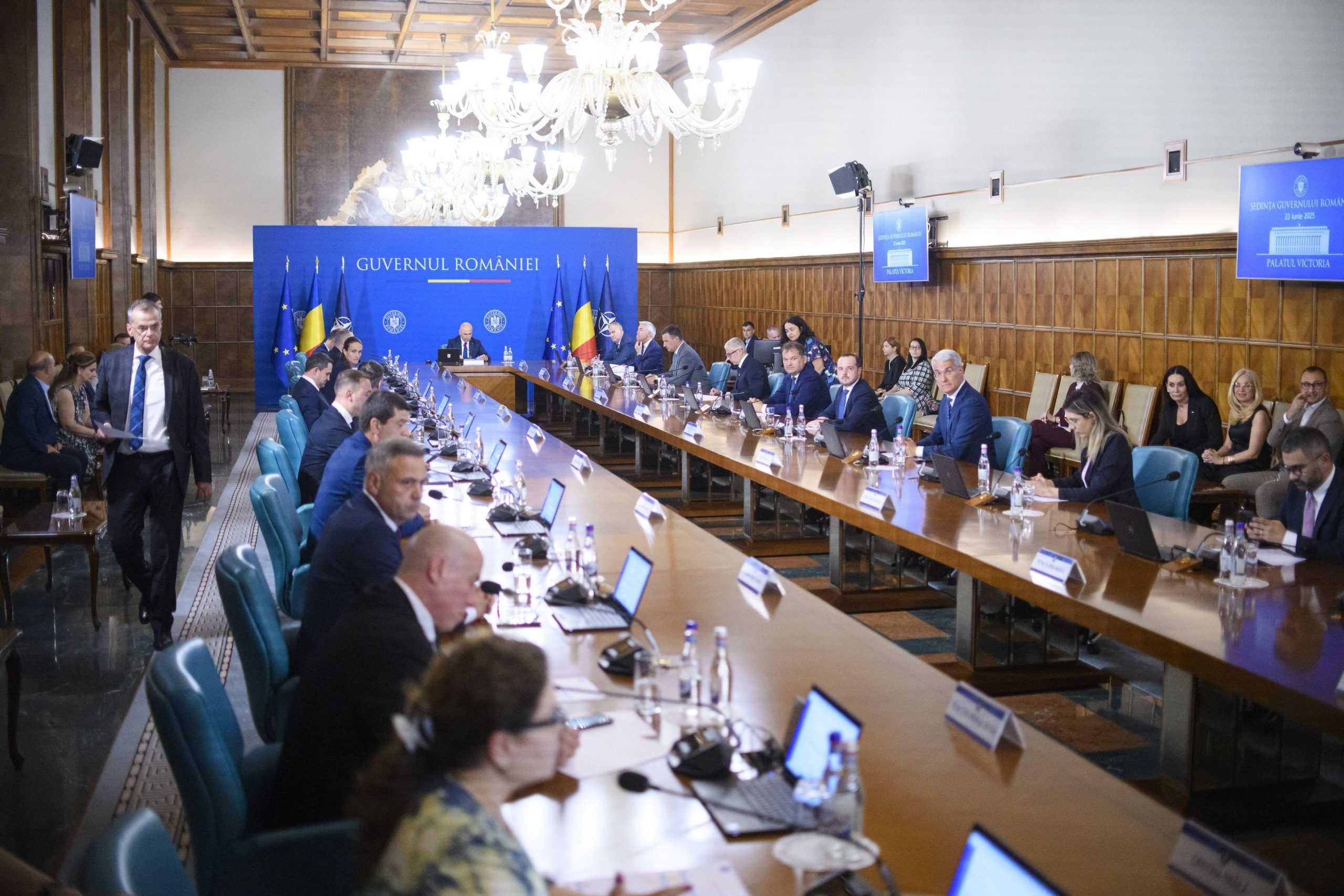 SURSE: Modificări la Pachetul II. Acord în coaliţie: cum va creşte vârsta de pensionare a magistraţilor