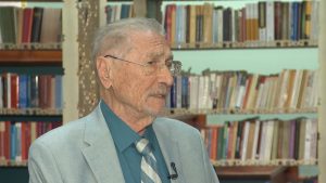 Emil Constantinescu, revoltat de închiderea Institutului Levantului. Ce fac 27 de angajaţi într-un sediu luxos