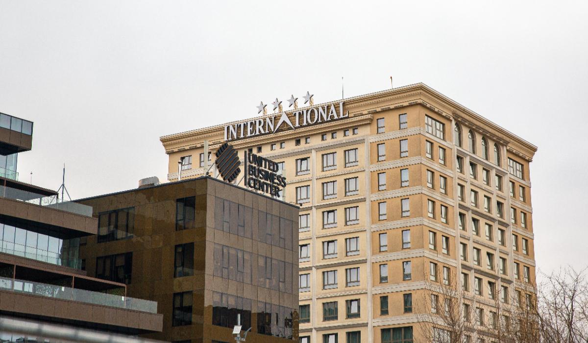 13 basarabeni pro-ruși, prinși într-un hotel din Iași sunând moldoveni să voteze cu Dodon