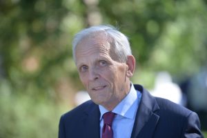 Stolojan, despre PSD: „Îi vând castraveți grădinarului când vor să-l contrazică pe Bolojan”