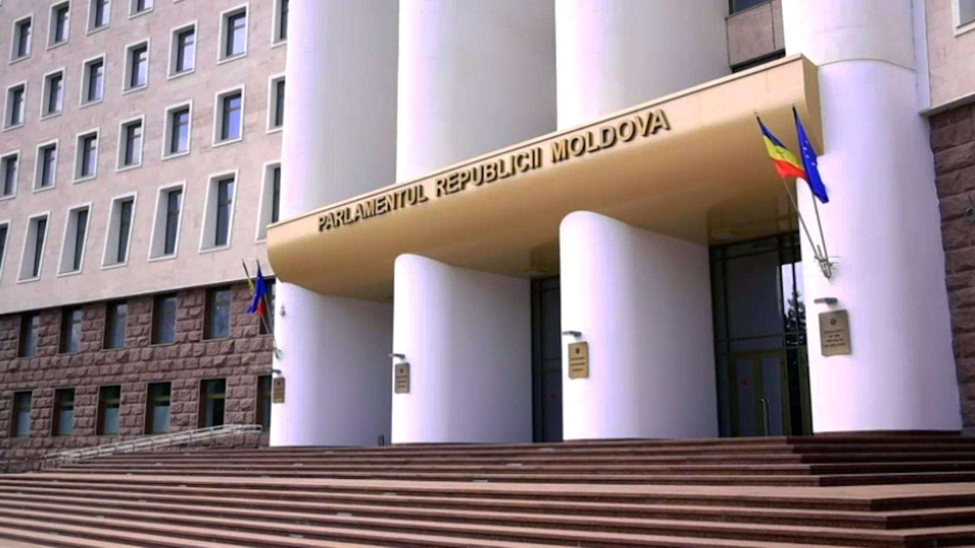Rezultate alegeri în Moldova: PAS a obţinut o majoritate clară. Cum ar arăta noul Parlament