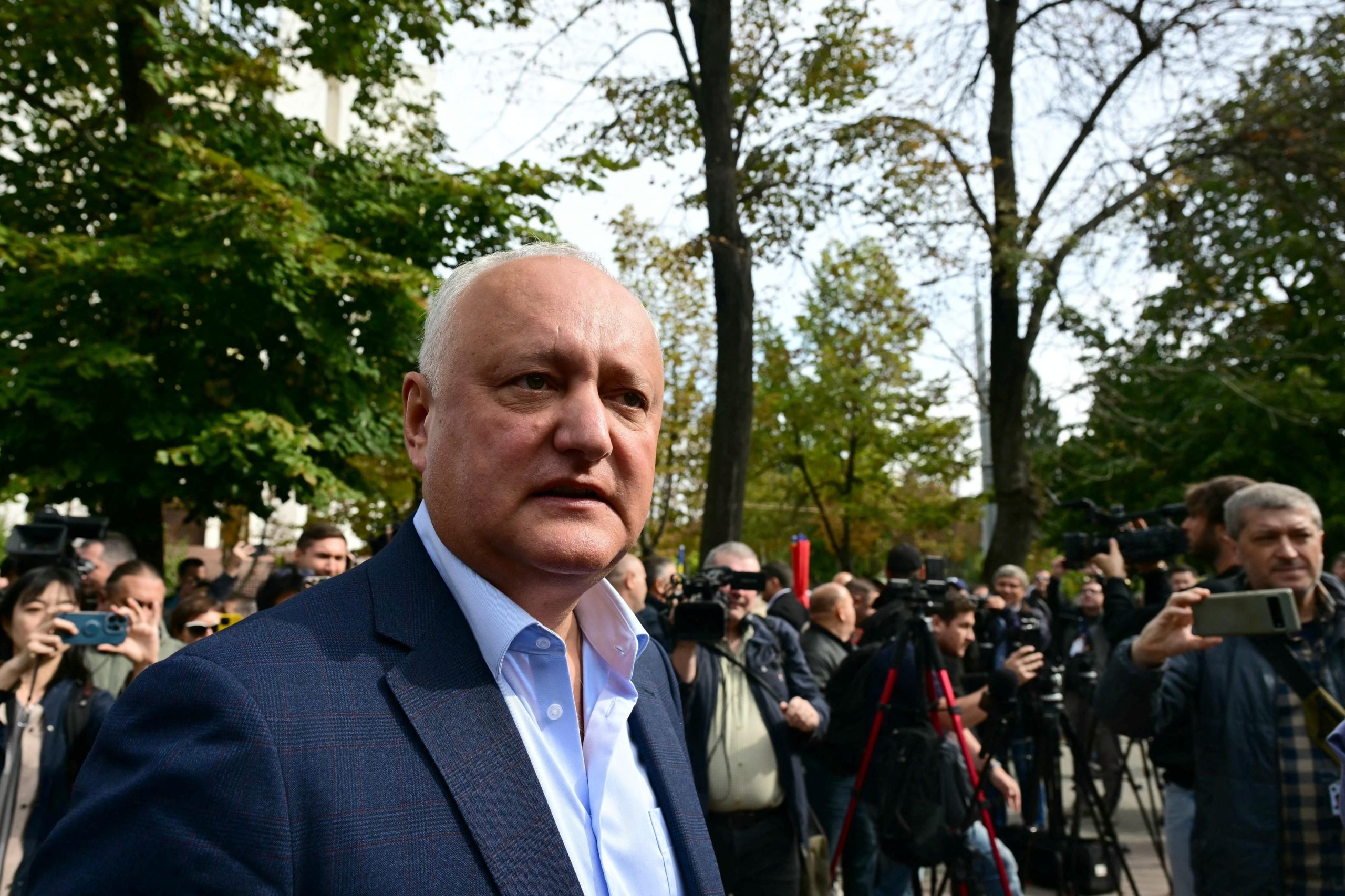 Doar 1000 de oameni la protestul prorușilor din Chișinău. Ce a păţit un bărbat care a strigat „Slavă Ucrainei”