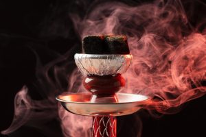 (P) Tutun pentru narghilea și accesoriile care îți îmbunătățesc experiența