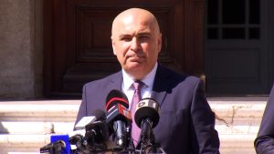 PSD îl atacă pe Ilie Bolojan, după ameninţările cu demisia: „Să îşi ia jucăriile şi să plece”