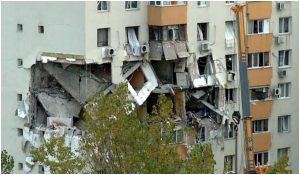 Guvernul: Dreptul de proprietate asupra apartamentelor „piere” în cazul demolării blocului din Rahova