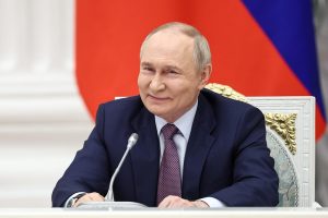 Putin nu vrea pace: Armata i-a promis că va cuceri două orașe și trage de timp pentru a-i permite să avanseze