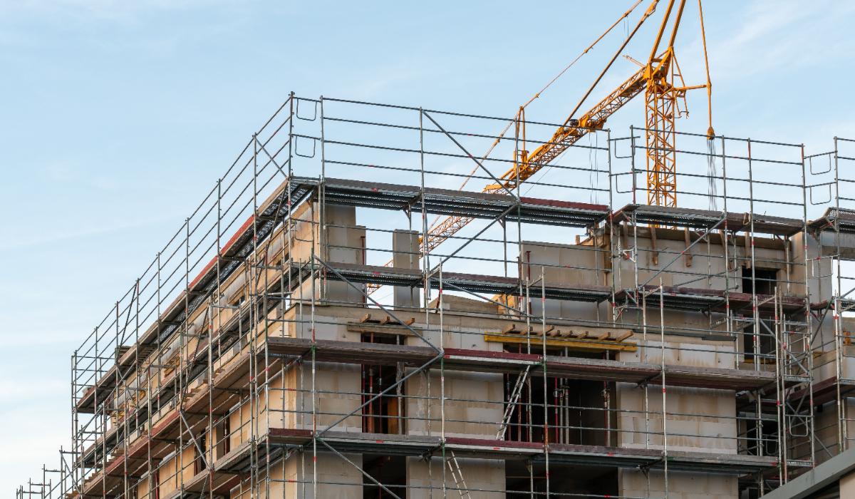 ANPC, controale la peste 500 de dezvoltatori imobiliari. Ce nereguli au fost descoperite