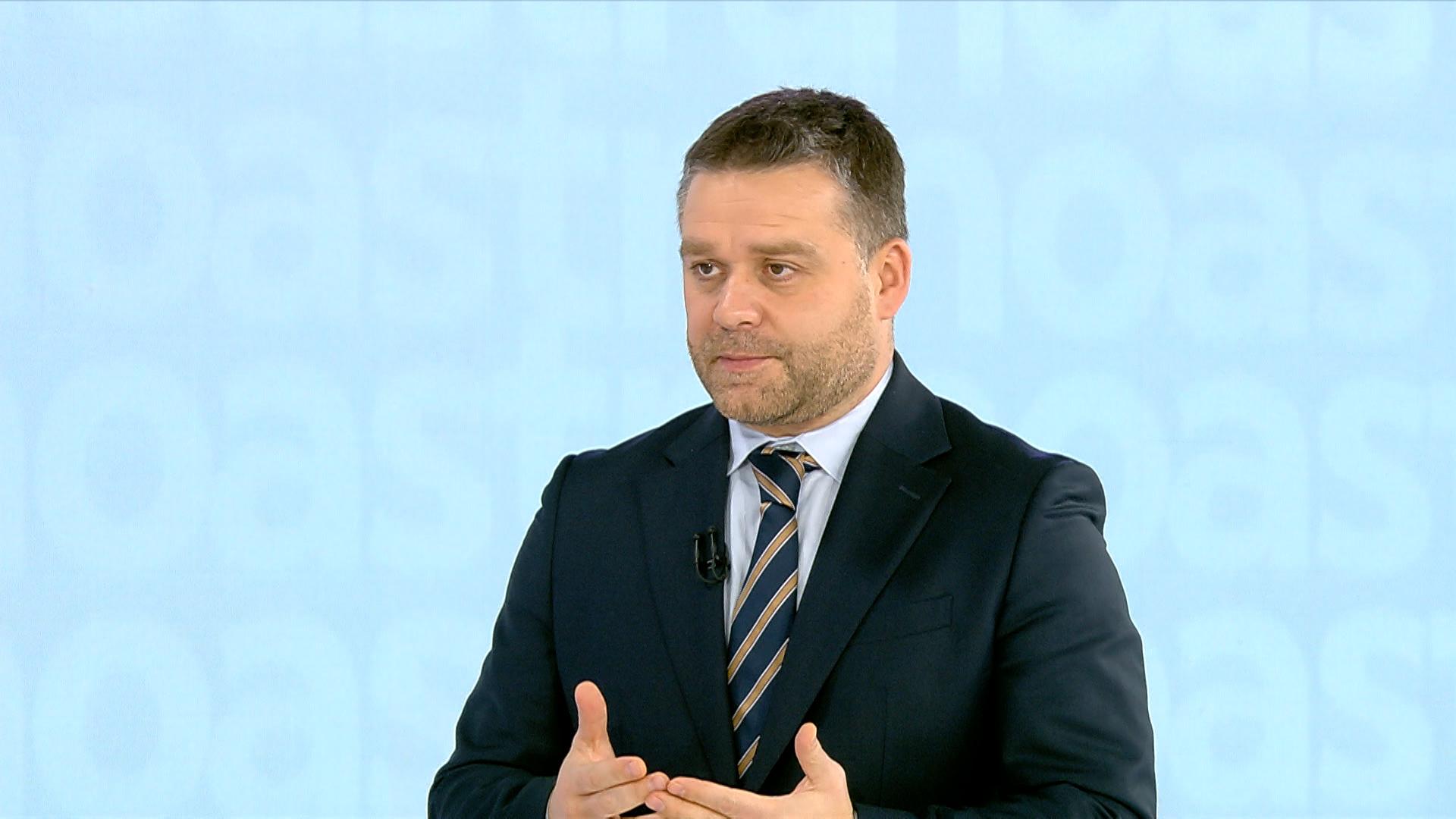 Ciucu, împins de Bolojan în lupta pentru Primăria Capitalei: „Asumă-ţi, nu mai trebuie să facem blaturi”