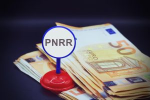România a obținut aprobarea PNRR revizuit la Bruxelles. Câți bani vin pentru investiții și reforme