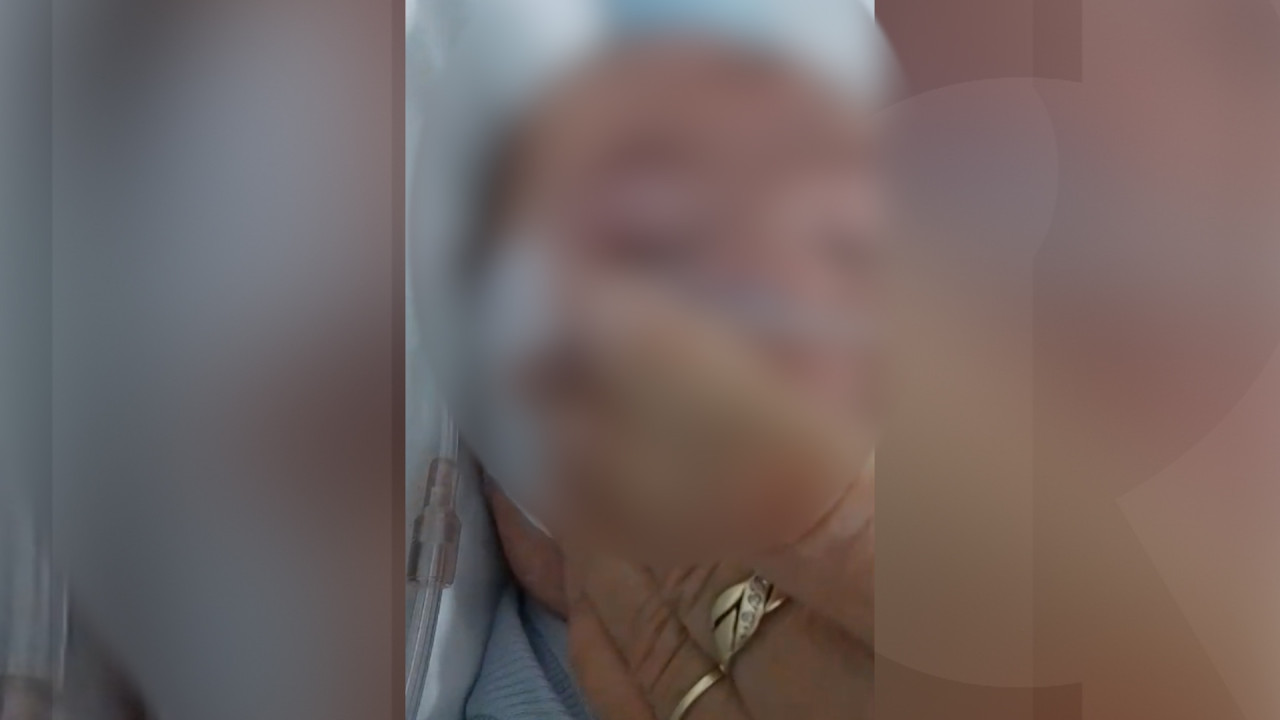 Revoltă la spitalul din Timişoara după valul de infecţii. Medicii ies cu uniformele afară şi poartă bijuterii