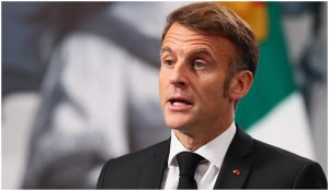 Macron, acuzat de „derivă autoritară”. Președintele neagă că ar vrea să înfiinţeze un „minister al Adevărului”