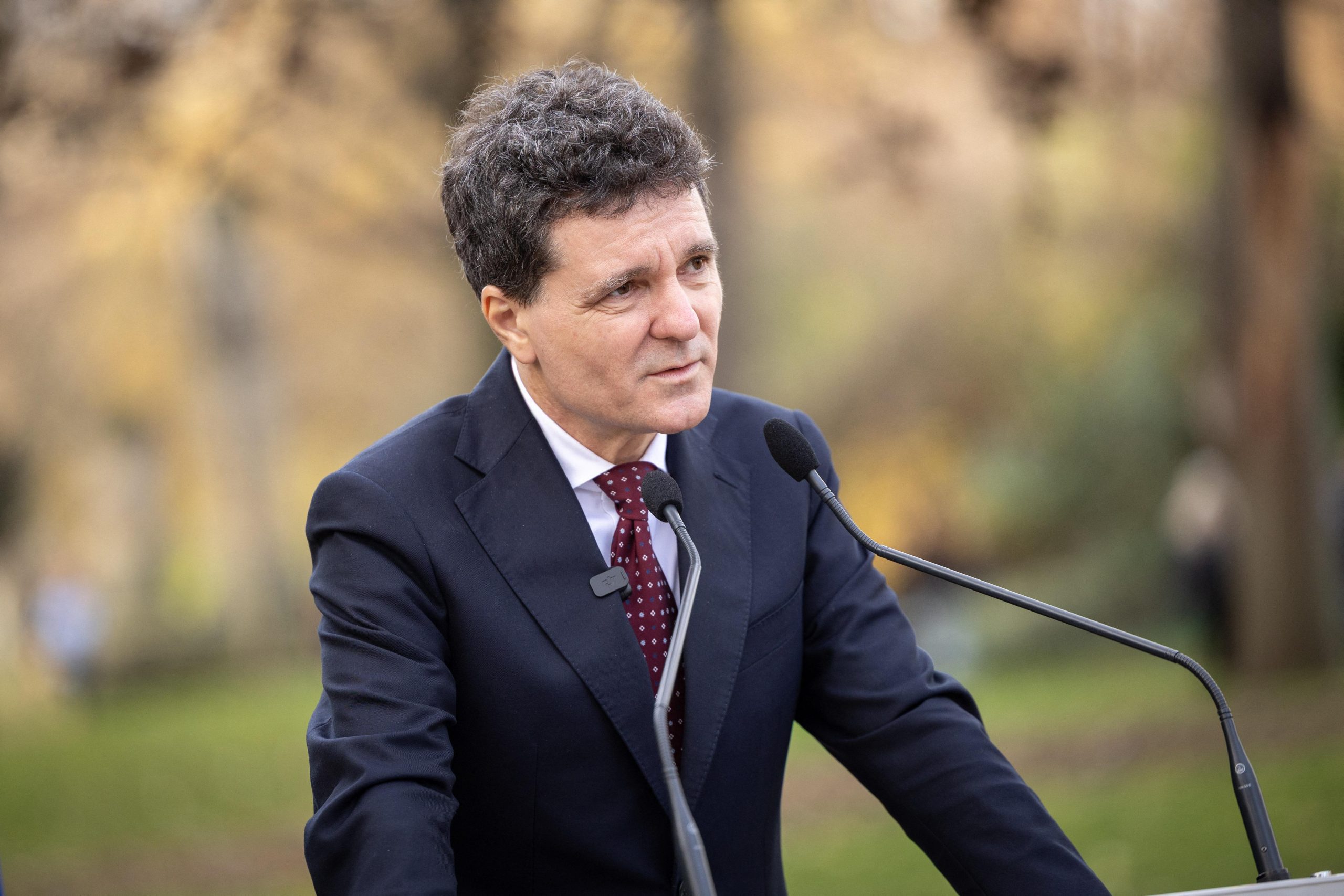 Nicușor Dan: „Susţinem oricare dintre variantele de ajutor pentru Ucraina”. UE, împărțită în două tabere
