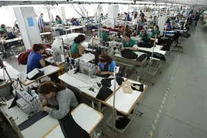 Guvernul achită o datorie istorică de 6,8 milioane de $ către SUA, după un împrumut din 1992 pentru bumbac