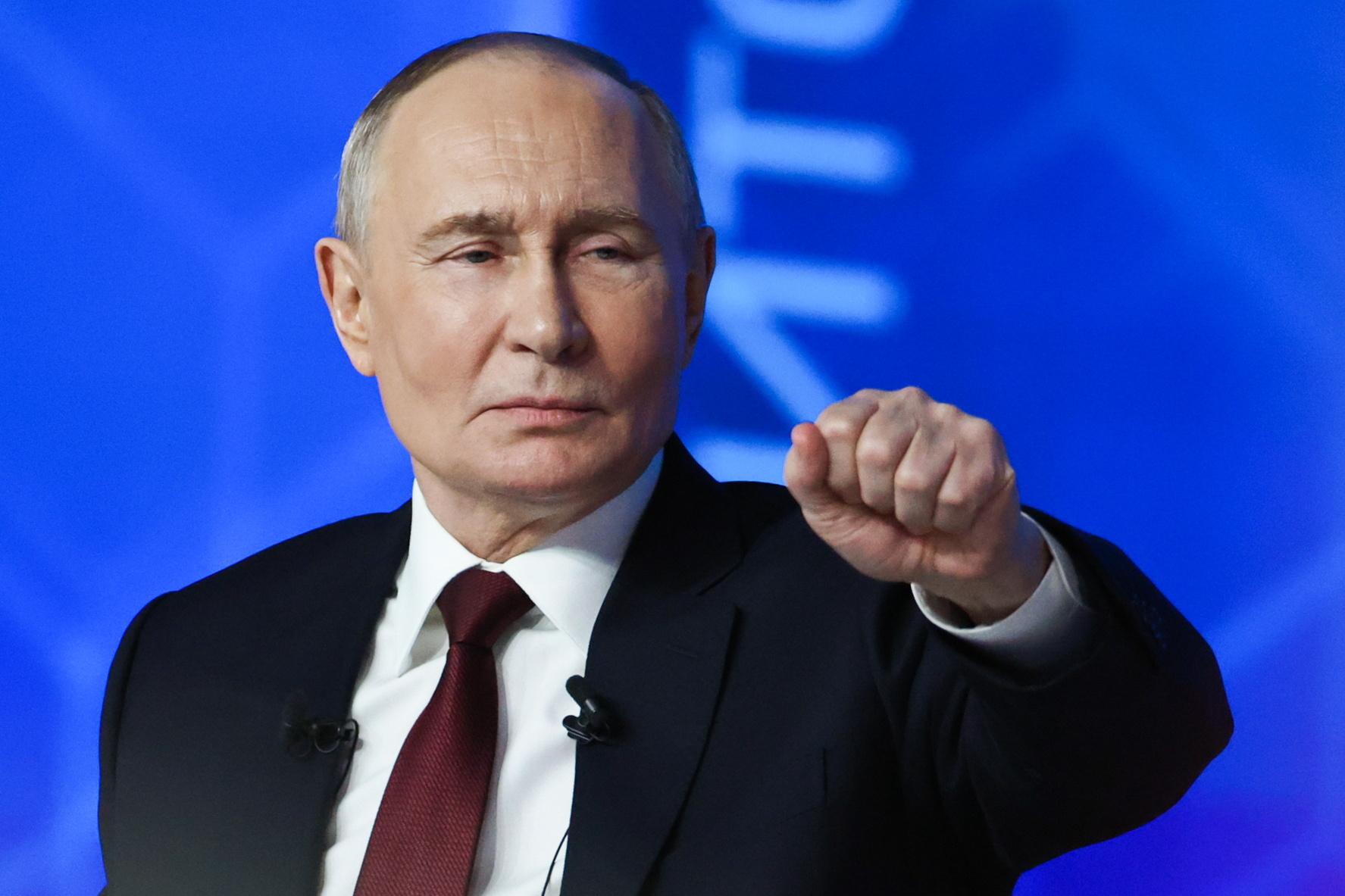 Putin îl ironizează pe şeful NATO: „Știi să citești? Vezi Strategia SUA; Rusia nu e nici țintă, nici inamic”