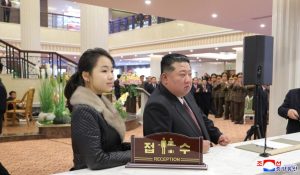 Imagini rare cu liderul nord-coreean Kim Jong-un și fiica sa la inaugurarea unui complex hotelier de lux
