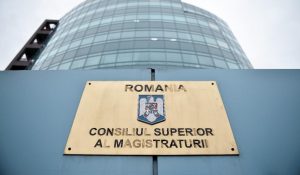 CSM dă vina pe pasivitatea Parlamentului și pe durata prea mare a urmăririi penale pentru prescrierea faptelor