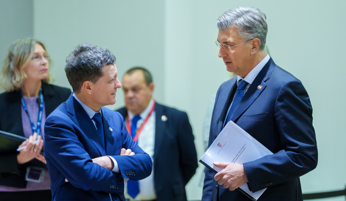 Cum s-ar putea implica România în apărarea Groenlandei. Anunțul lui Nicușor Dan