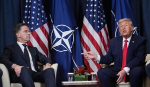 Modelul Cipru, aplicat Groenlandei. Ce prevede acordul dintre Trump şi NATO