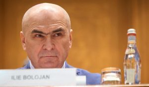 Premierul anunţă noi concedieri la stat: două treimi din primării au personal supradimensionat