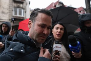 Robert Negoiţă, interzis la primărie. Prejudiciul adus pentru drumul făcut fratelui, cu bani publici