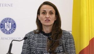 Celulă de criză la MAE: 1.000 de români, în zona de conflict. „Nu avem cereri de repatriere din Iran”