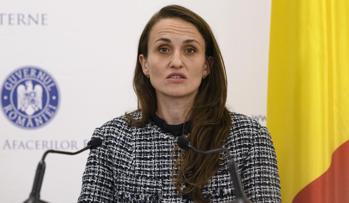 Celulă de criză la MAE: 1.000 de români, în zona de conflict. „Nu avem cereri de repatriere din Iran”