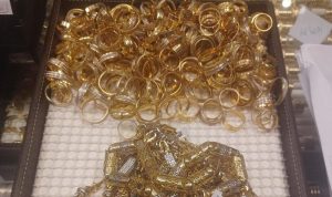 Captură de 6 kilograme de aur şi diamante, în Călăraşi. ANAF a predat tot aurul Trezoreriei
