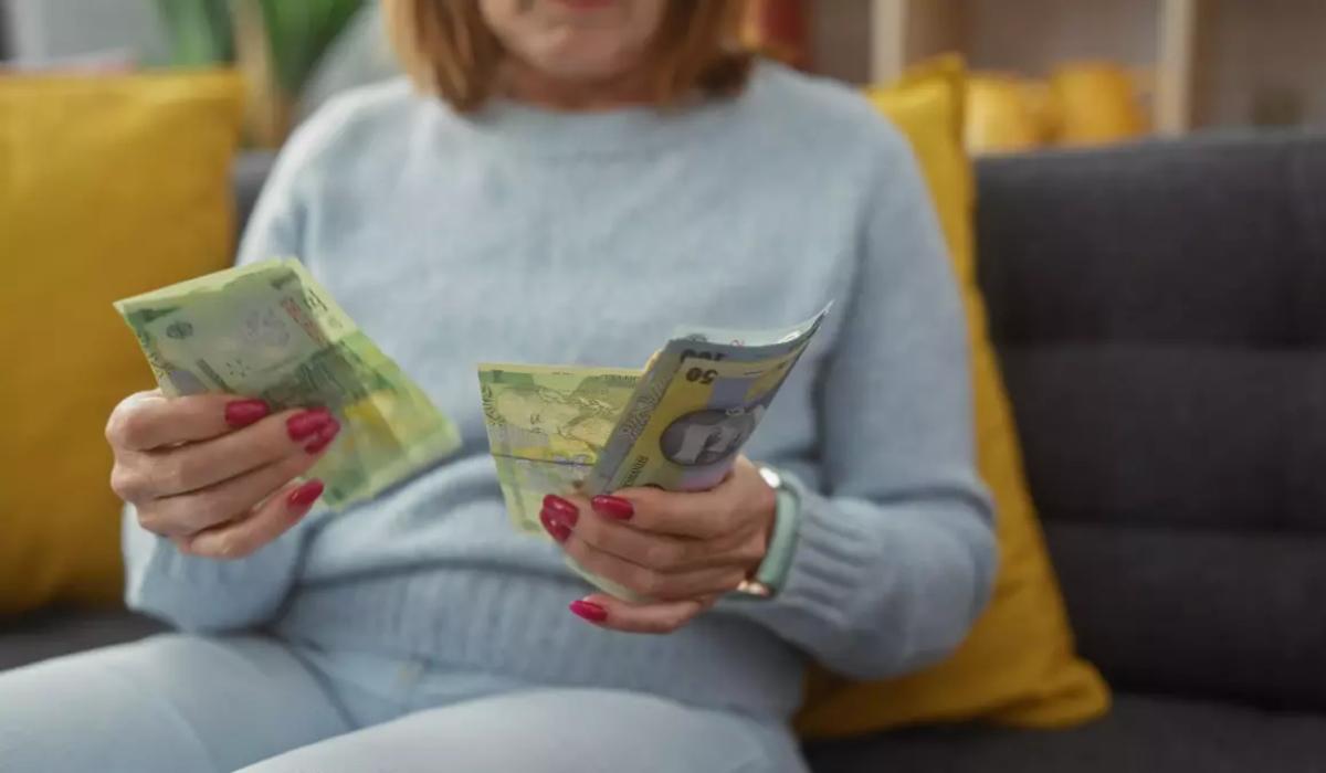 ASF: Activele fondurilor din Pilonul II de pensii au trecut de 200 de miliarde de lei după o creştere de 34%